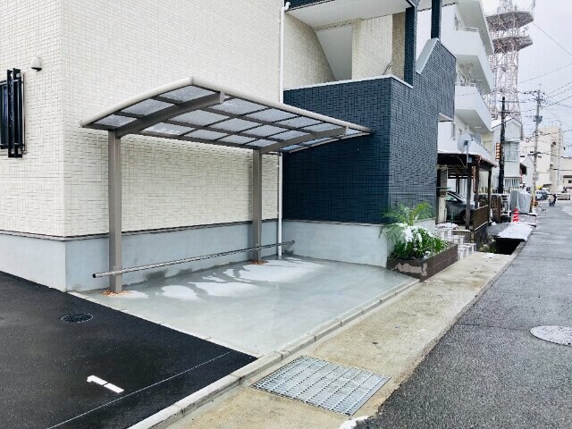 物件外観写真5　(駐輪場)