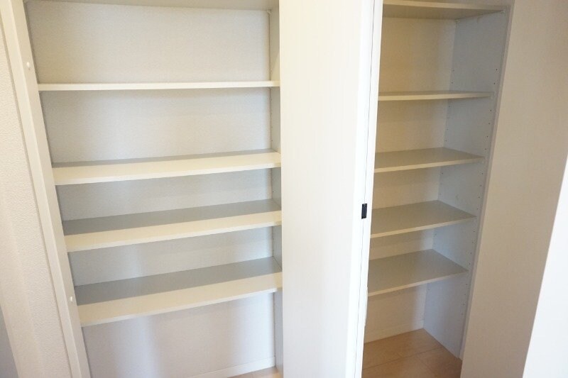 物件内観写真8　(※別号室の写真になります。)