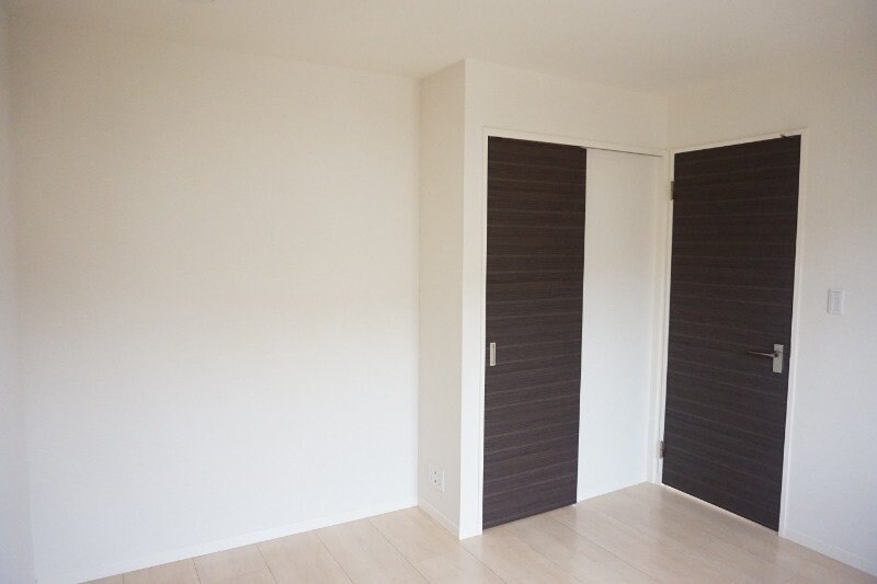 物件内観写真9　(※別号室の写真になります。)