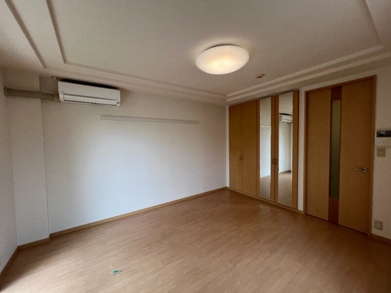 物件内観写真24　(※別号室参考写真)