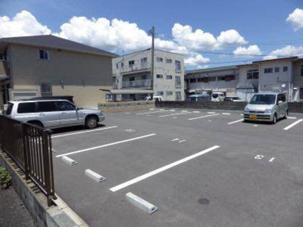 駐車場(駐車場)