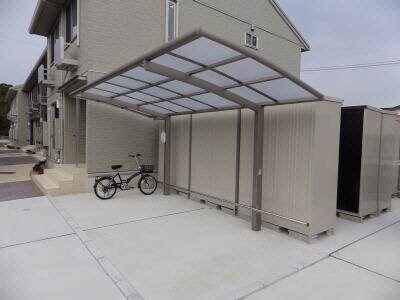 物件外観写真6　(駐輪場)