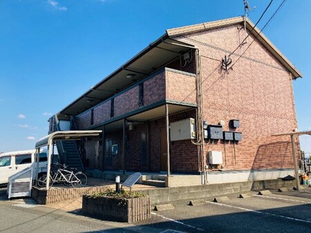 ルイーズ・ノア外観写真