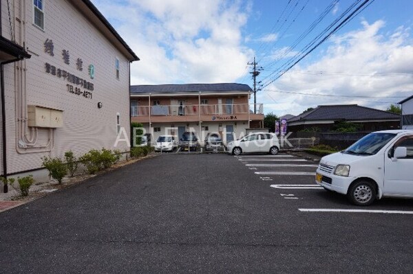 駐車場(駐車場)