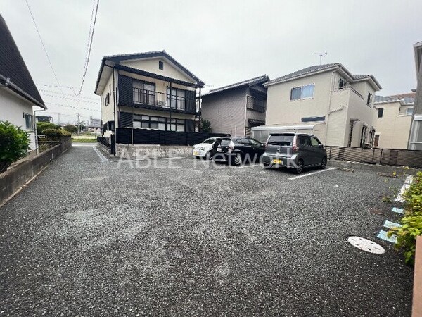 駐車場(駐車場)