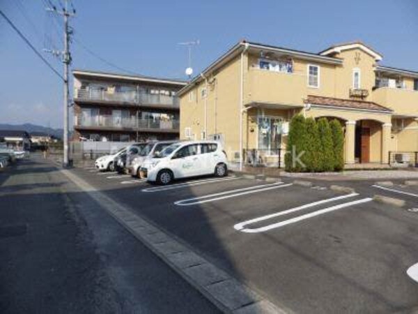 駐車場(駐車場)