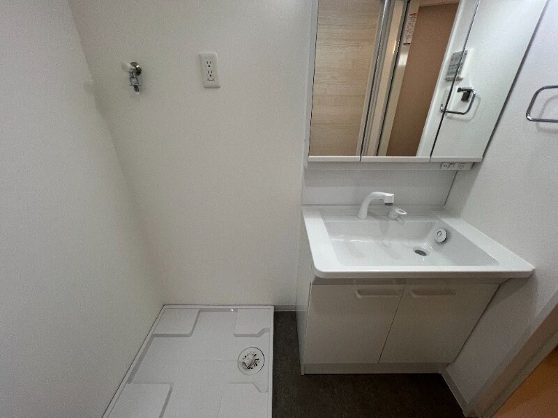 物件内観写真9　(※別号室参照※)