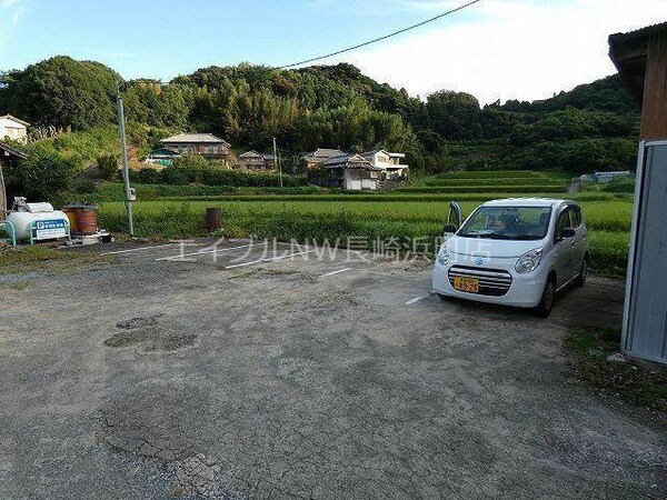 駐車場(駐車場)