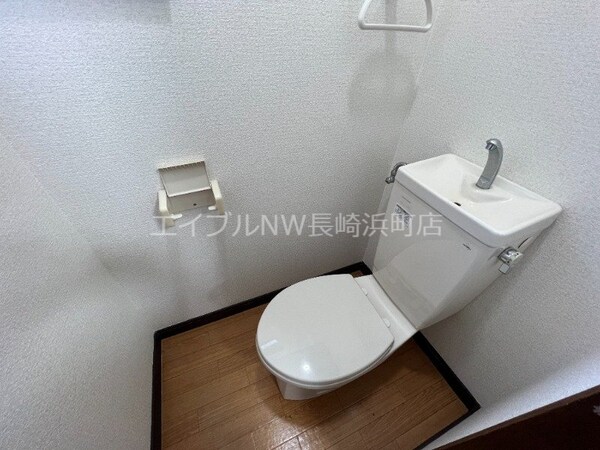 トイレ(別号室(203))