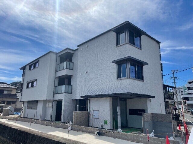 物件外観写真1　(※建設中)