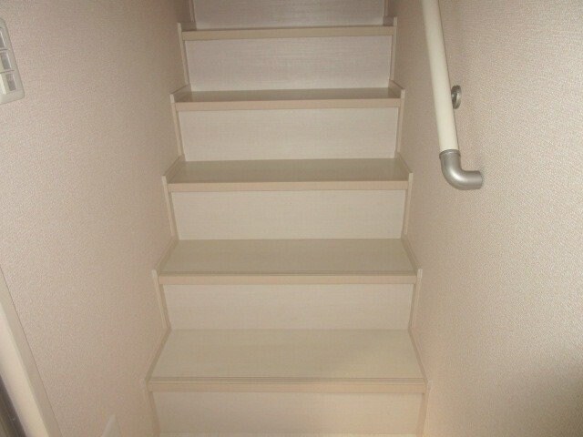 物件内観写真11　(収納)