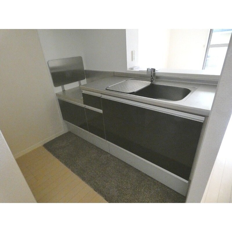 物件内観写真4　(※別号室の写真になります。)