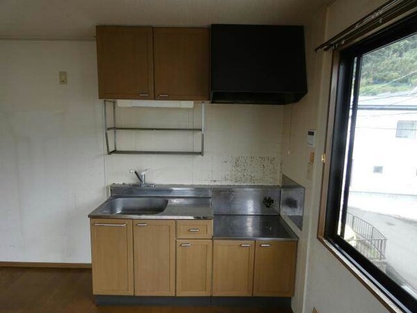 キッチン(※別号室写真)