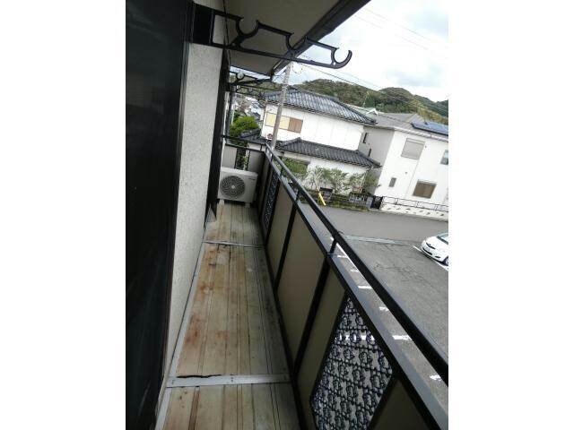 物件内観写真16　(※別号室写真)