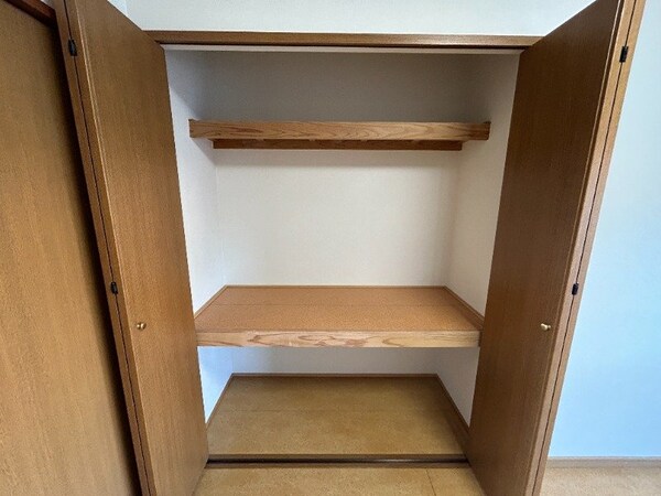 収納(玄関チャイム)