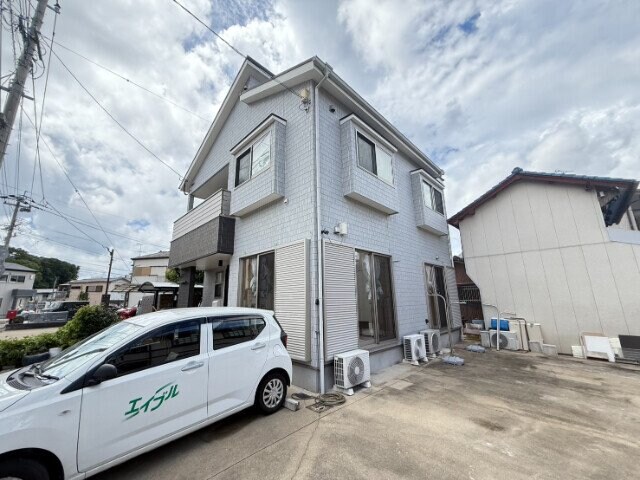 深堀３丁目貸家の物件外観写真