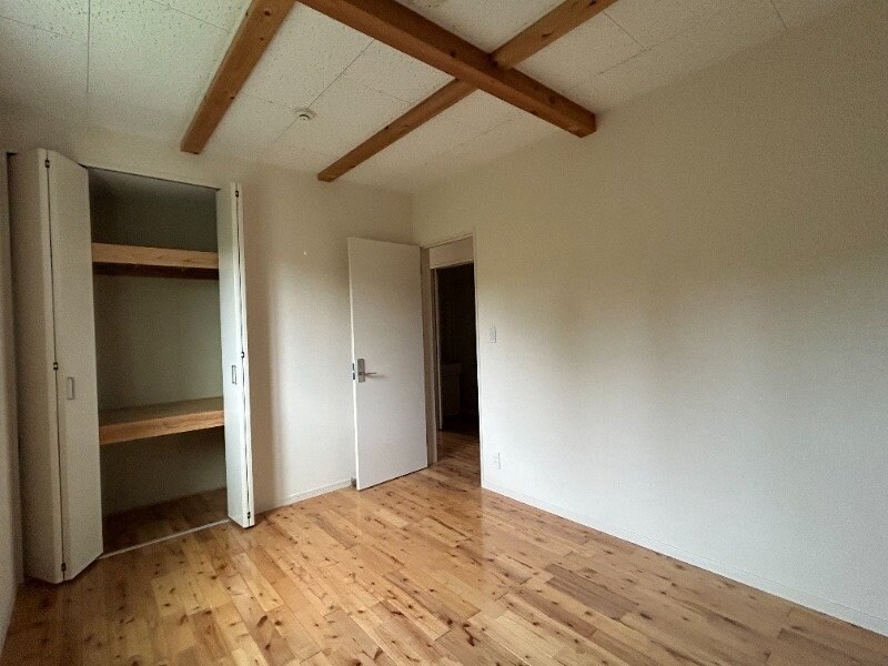 物件内観写真6　(※別号室の写真になります)