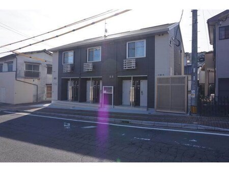 ウィット岩見外観写真