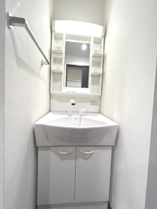 物件内観写真15　(※同タイプ別室)