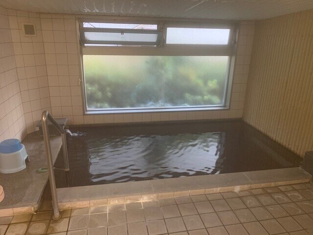物件外観写真6　(入居者専用温泉)