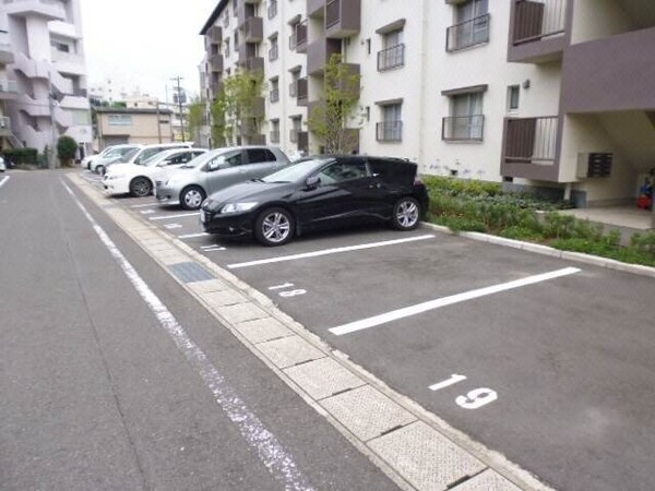 駐車場(駐車場)