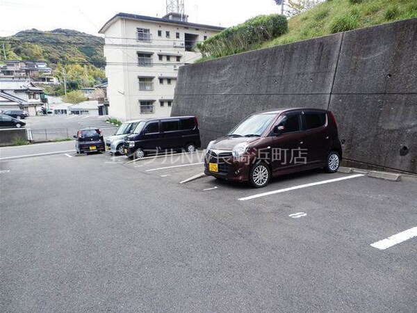 駐車場(駐車場)