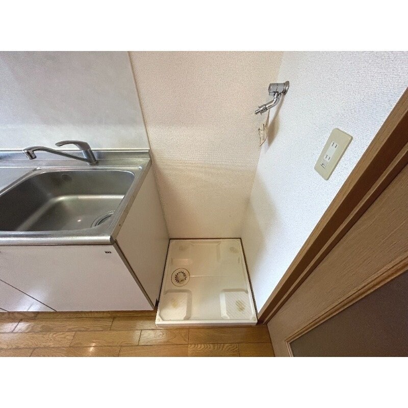 物件内観写真17　(※別号室の写真です)