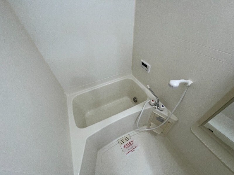 物件内観写真12　(※別号室の写真です)