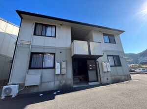 コンフォートたらみ　A棟外観写真