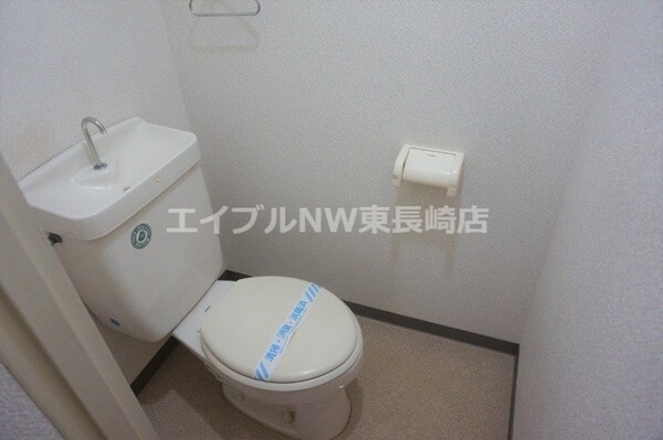 トイレ(別号室参照)