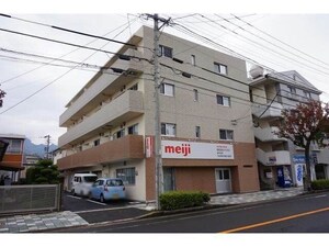 マルヨシコート長与外観写真