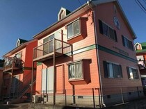 長崎本線 高田駅 2階建 築32年の外観写真