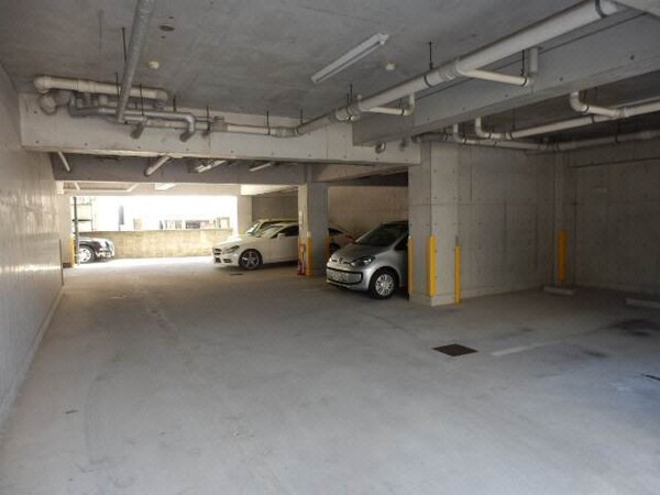 駐車場(駐車場)