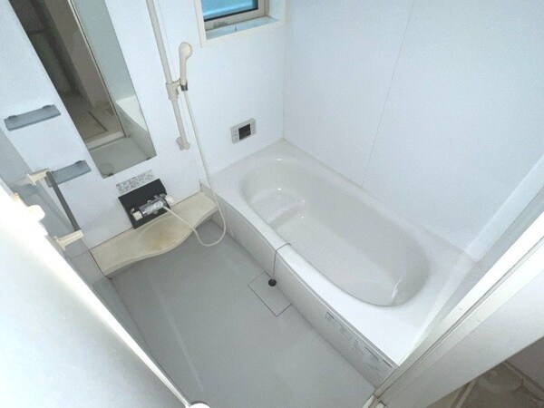 バス／シャワールーム等(※別号室の写真※)