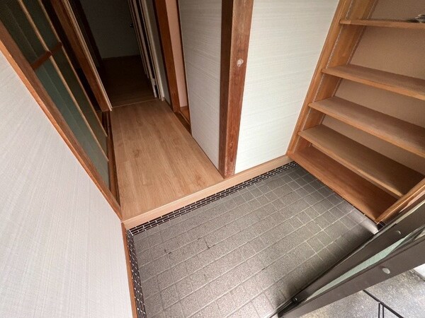 玄関