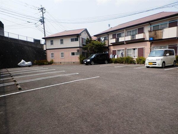 駐車場(駐車場)