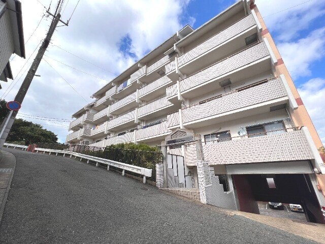 アールグレイマンション岩屋の物件外観写真