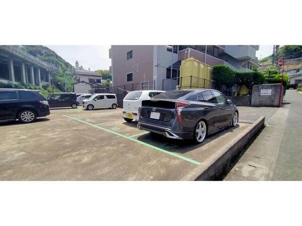 駐車場(駐車場)