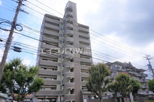 ドゥペール東長崎外観写真