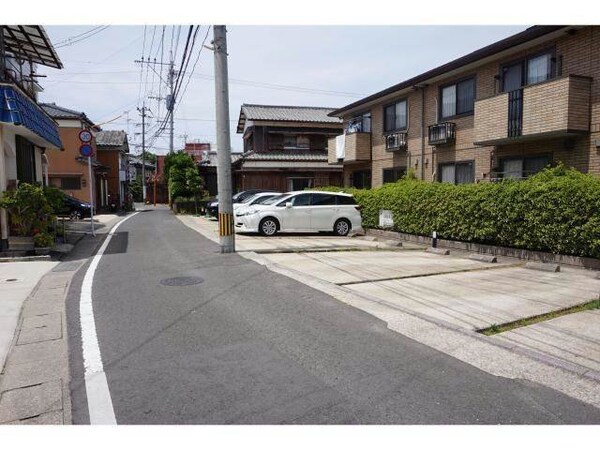 駐車場(駐車場)
