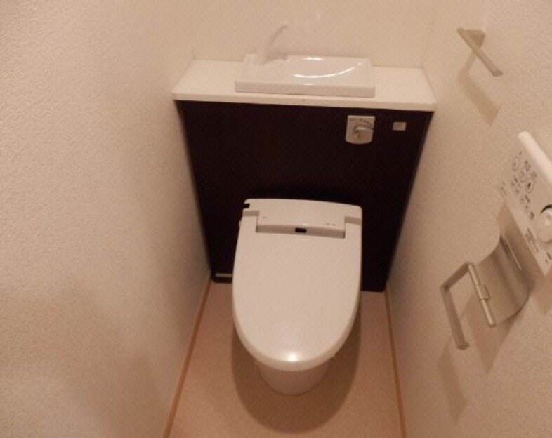 物件内観写真15　(※別号室の写真です)