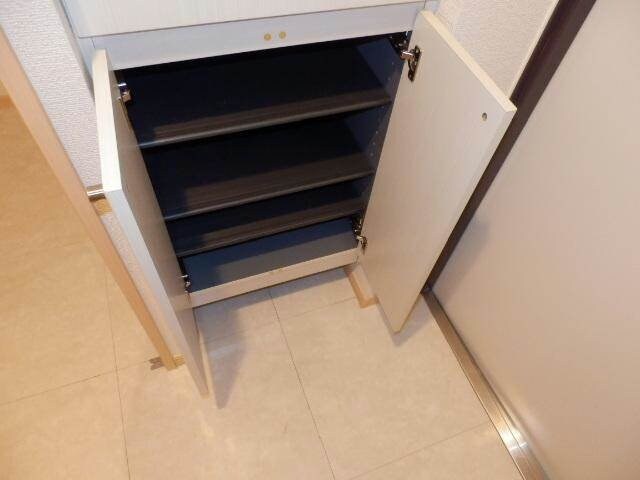 物件内観写真17　(※別号室の写真です)