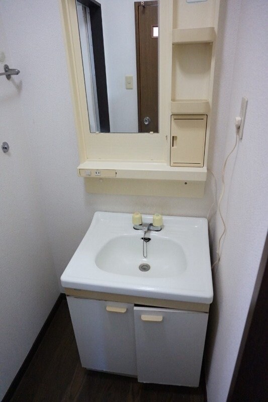 物件内観写真9　(※別号室)