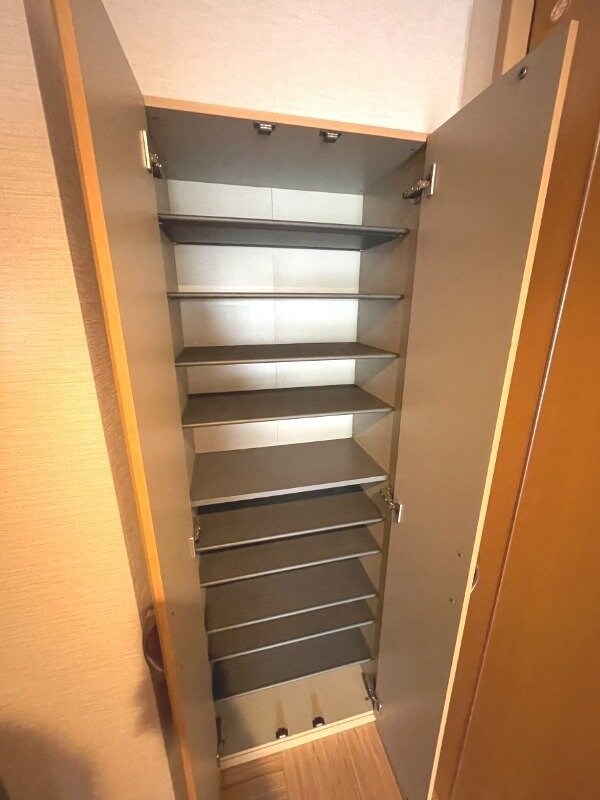 物件内観写真7　(※別号室の写真※)