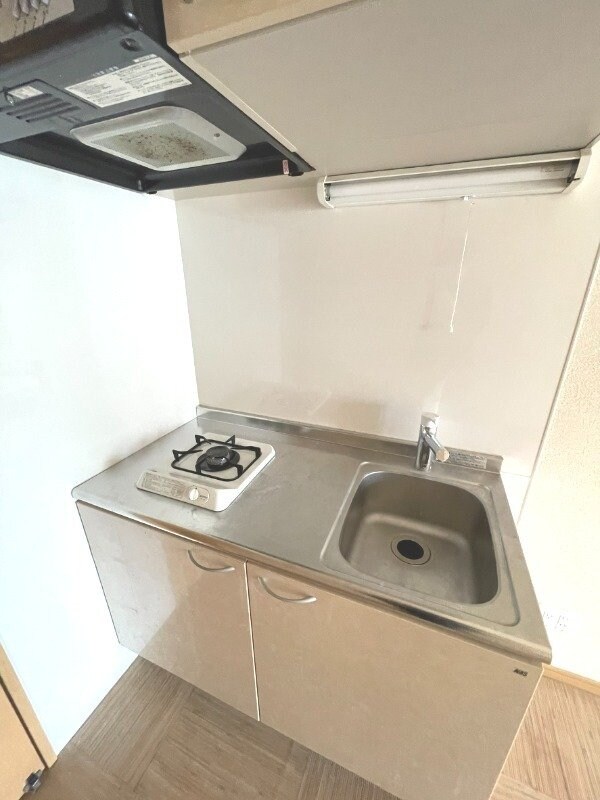 物件内観写真13　(※別号室の写真※)