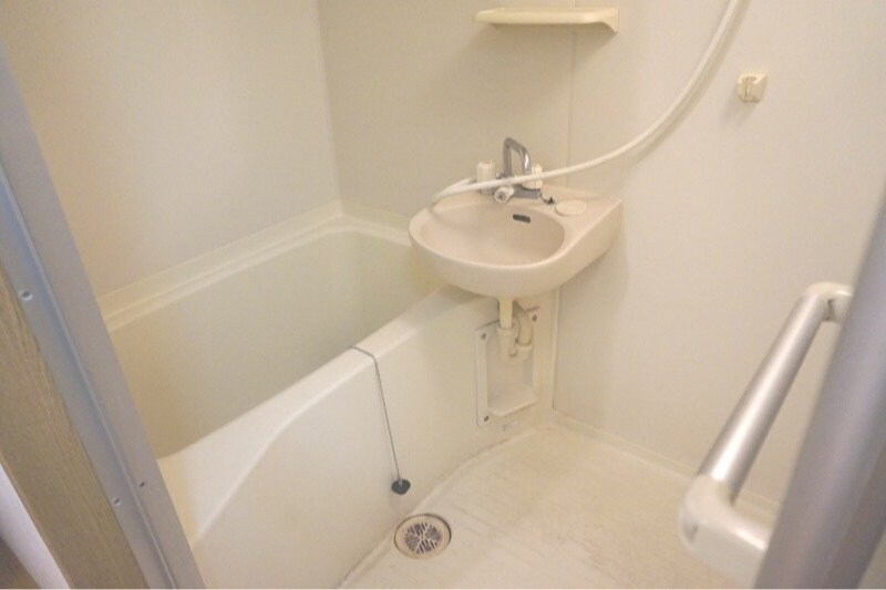 物件内観写真14　(※別号室写真)