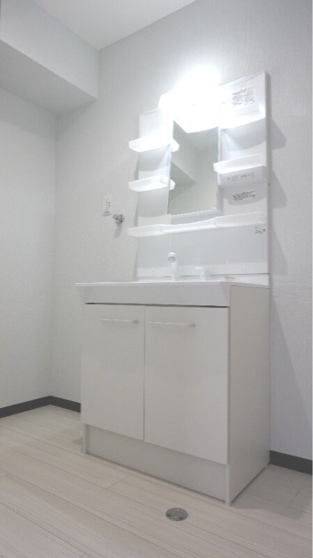 物件内観写真10　(※別号室写真)