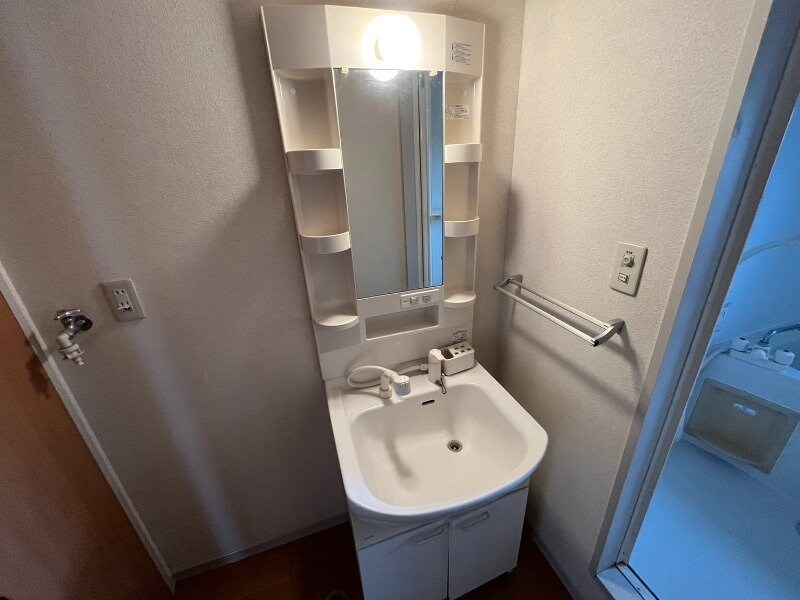 物件内観写真11　(※反転タイプのお部屋になります。)