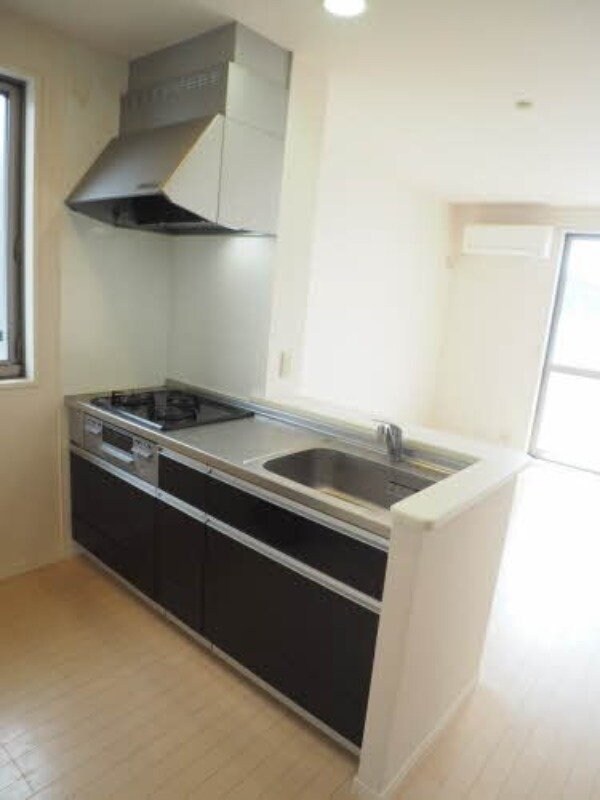 物件内観写真6　(※別号室の写真になります。)