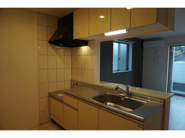 物件内観写真5　(※写真は別号室)